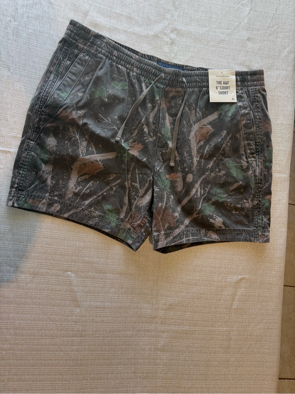 Abercrombie & Fitch Men's Camouflage Print Athletic Shorts - Green/Brown/Gray